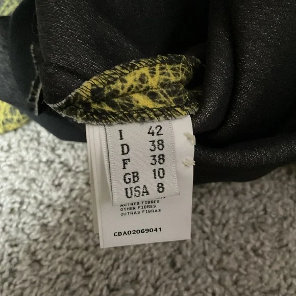 Cedric Charlier black/yellow splash rayon W sz8 top - Picture 6 of 11